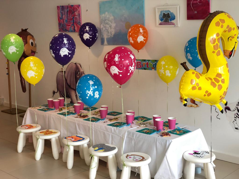 Parties: Two year-old party  - Raison d'Hêtre